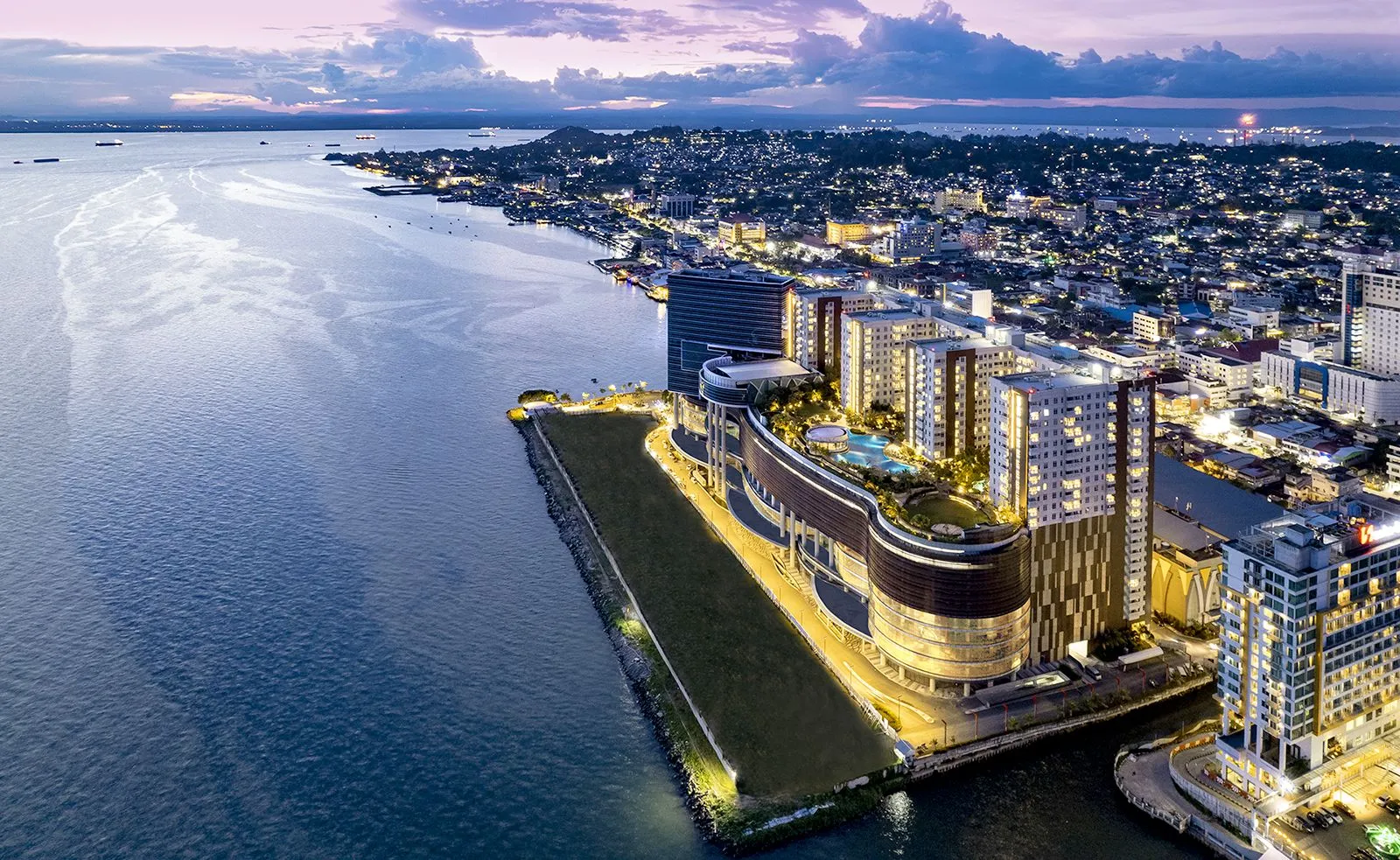 Apartemen Borneo Bay Residences